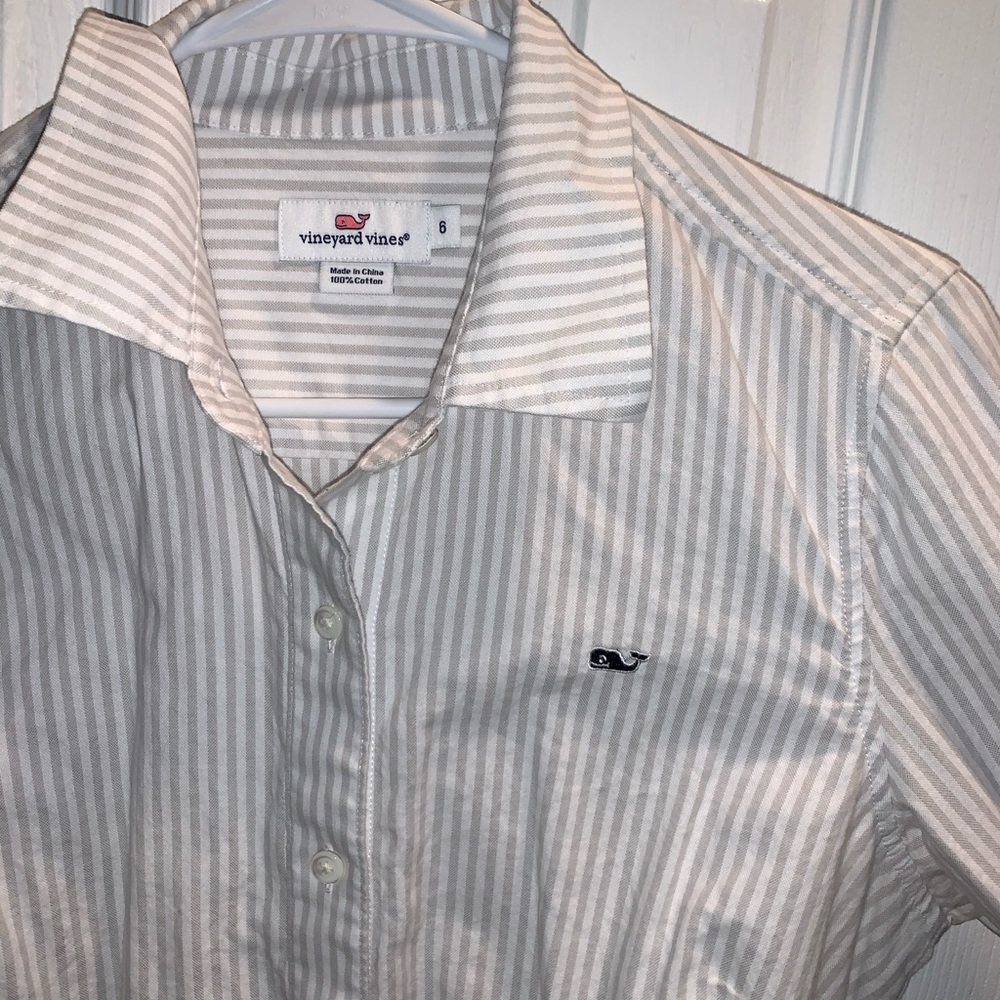 Vineyard Vines collared shirt